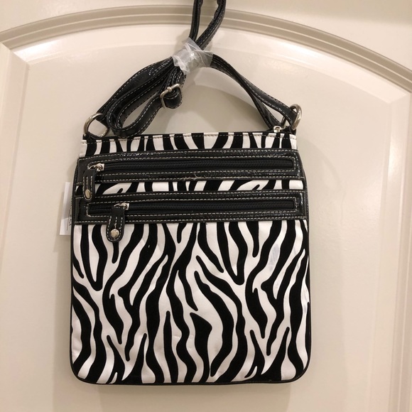 NWT Messenger Bag PRICE DROP 50% - Picture 3 of 4